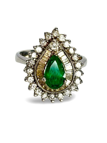 Bague 53.5 Bague or blanc émeraude 1,2 ct et diamants 1 ct 58 Facettes 1240