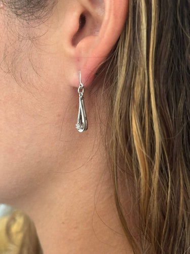 Paire de boucle d’oreille en or blanc et diamants 58 Facettes