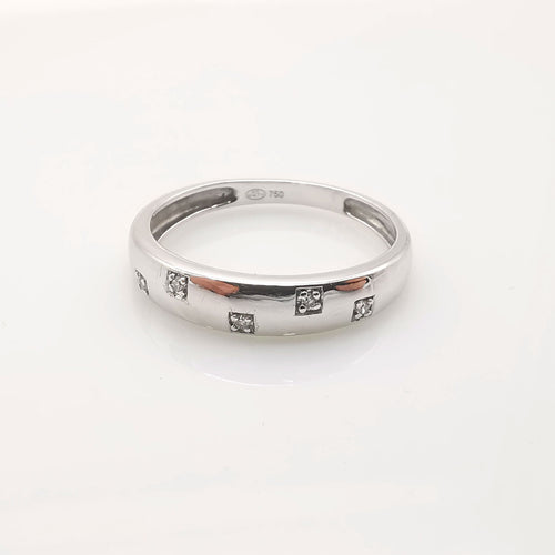 Bague 54 Bague Or blanc et Diamants 58 Facettes