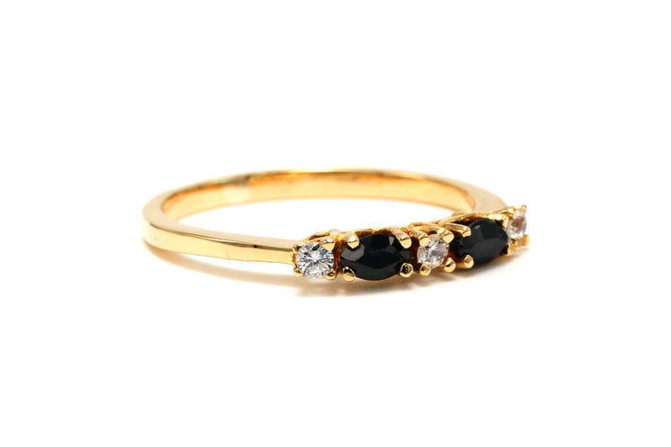 Bague 53 Bague contemporaine or jaune, saphirs et diamants 58 Facettes 22735