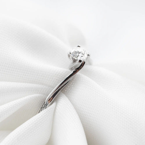 Bague Bague solitaire 0,15 ct 58 Facettes 18099