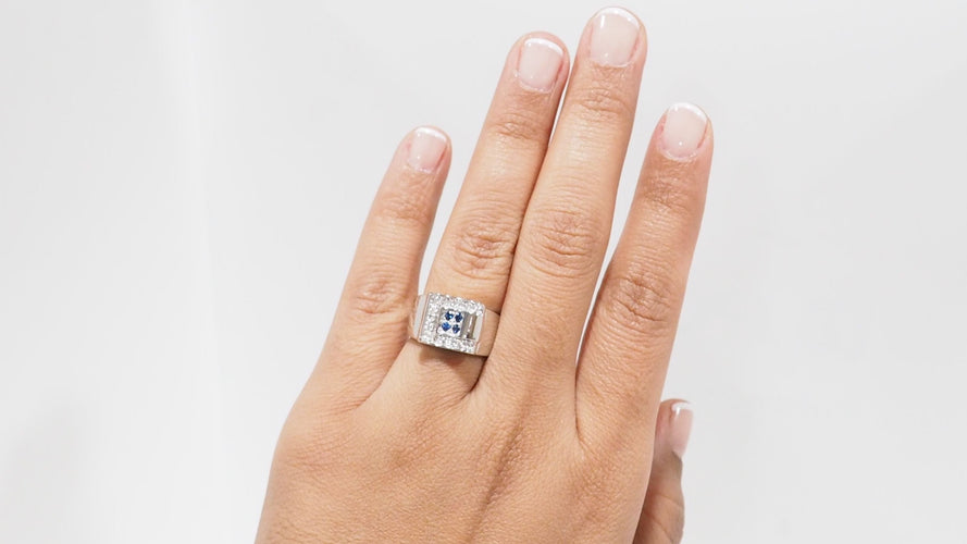 Bague 53 Bague en or blanc, saphirs et diamants 58 Facettes 32343