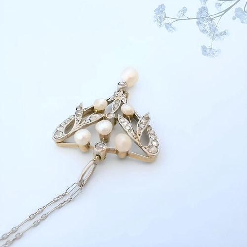 Collier Collier pendentif Art Nouveau perles fines et diamants en or 18K 58 Facettes AA 1620