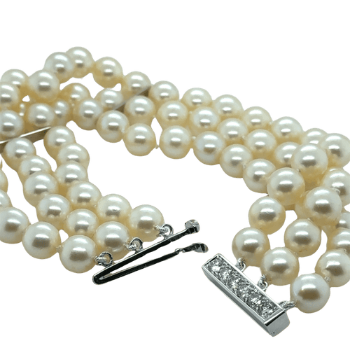 Bracelet Bracelet perles de culture - Or blanc et Diamants 58 Facettes 1.0000585/1