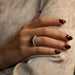 Bague 54 CHAUMET - Bague valse en or blanc de 1995 avec diamants brillants 58 Facettes