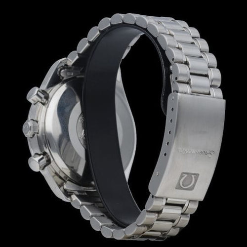 Montre Omega Montre Speedmaster Day Date Chronographe 58 Facettes MT40001