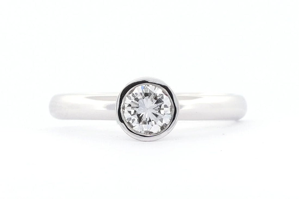 Bague 52 Bague de fiançailles or blanc diamants 58 Facettes 21336