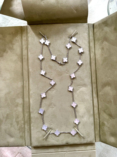 Collier Sautoir Van Cleef et Arpels Alhambra or blanc 750 et nacre 58 Facettes 1225