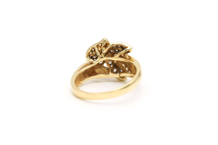 Bague 56 Bague contemporaine or jaune et or blanc, diamants 58 Facettes