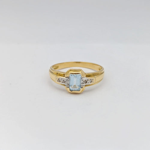 Bague 57 Bague en or jaune, aigue-marine et diamants 58 Facettes 32640