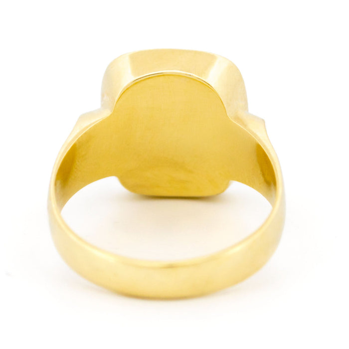 Bague 65.5 Chevalière armoriée en or jaune et cornaline 58 Facettes 84EF1785073345599B2E6B4BC7956834