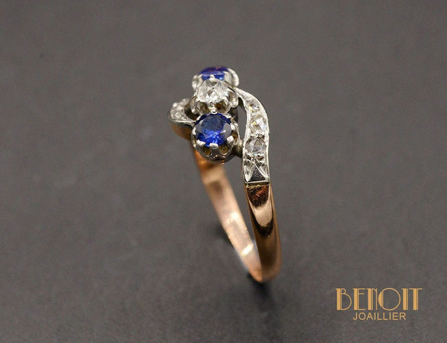 Bague Ancienne Trio Saphirs et Diamant