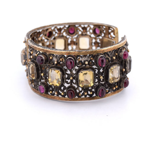 Bracelet Bracelet Buccellati vintage en or jaune 18 carats orné de béryls et de grenats 58 Facettes