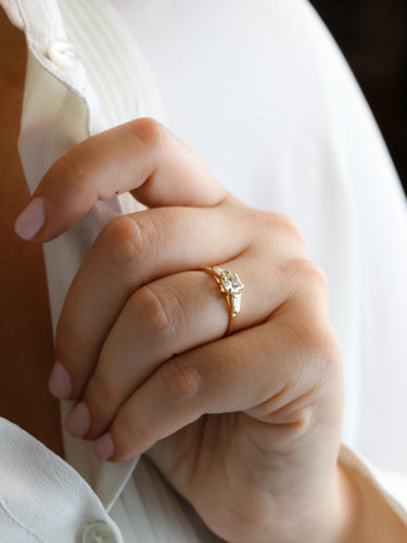 Bague 54 Bague trilogie diamant en or jaune 58 Facettes 1163.10