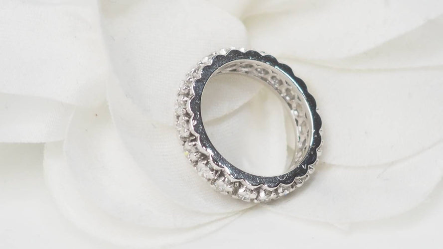 Bague 49 Alliance américaine ancienne en or blanc et diamants 58 Facettes 29567