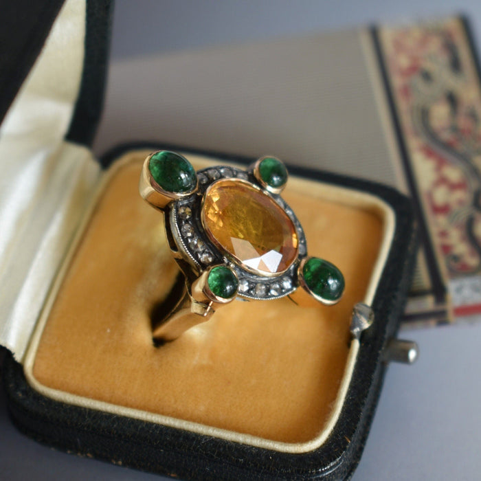 Bague 54 Bague or jaune et argent saphir orange 6 carats, émeraudes et diamants 58 Facettes