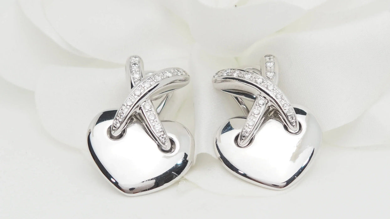 Boucles d'oreilles CHAUMET - Boucles d'oreilles Liens en or blanc et diamants 58 Facettes 32735