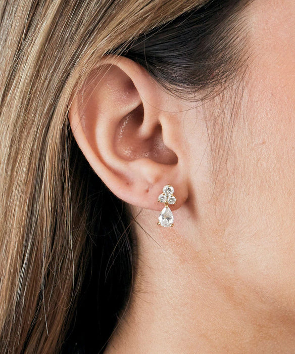 Boucles d'oreilles Boucles d'oreilles dormeuses or et diamants 58 Facettes BO/230136