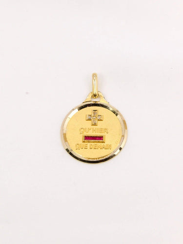 Médaille amour Augis grand modèle Plus qu'hier moins que demain or jaune diamant rubis