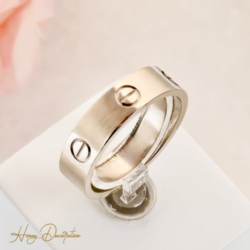 CARTIER - Luxuriöser Goldring LOVE aus white gold 58 Facettes 2569