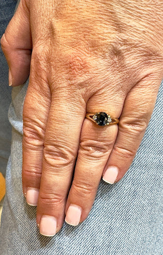 Bague 52 Solitaire saphir et diamants , or jaune 18 carats 58 Facettes