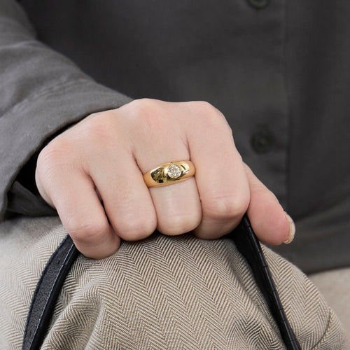 Bague 55.5 Bague jonc or jaune et diamant 58 Facettes THI01753