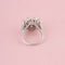 Bague 53 BUCHERER Bague florale en or blanc et diamants 58 Facettes