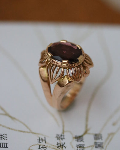 Bague 50 Bague Dôme Fleur Or Jaune et Grenat 58 Facettes A11212