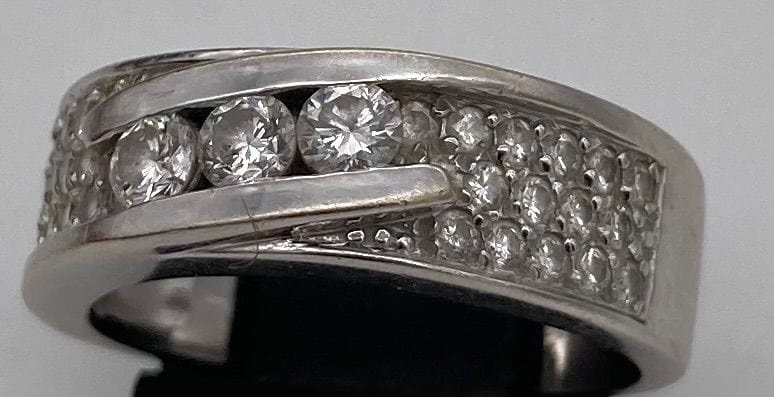 Bague Or Gris et Diamants