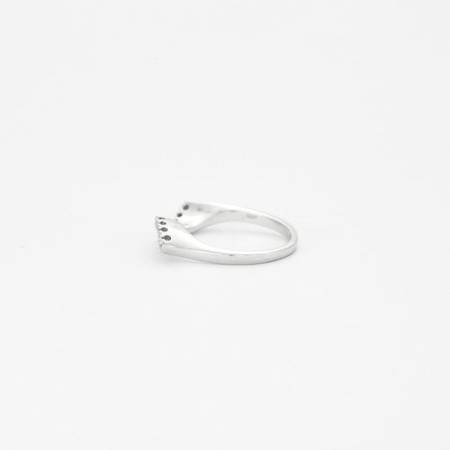 Bague 54 Bague vague avec diamants 58 Facettes 2520