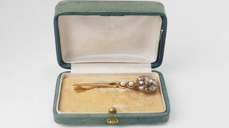 Broche Broche barrette ancienne en or jaune, diamants et perle de culture 58 Facettes 32320