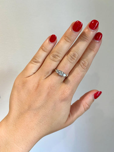 Bague White gold diamond Trilogy ring 58 Facettes