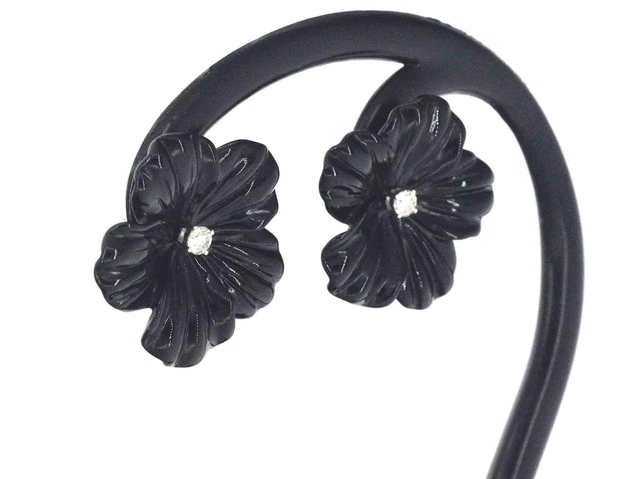 Boucles d'oreilles en or blanc 0,18 carat avec fleur précieuse noire et gros diamants