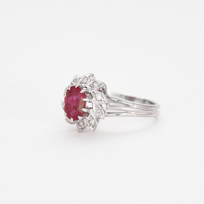 Bague 50.5 Bague Marguerite Vintage Rubis Diamants 58 Facettes