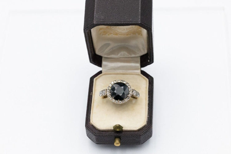 Bague 52 Bague en or jaune, saphir et diamants impressionnants, début du XXe siècle 58 Facettes 11497