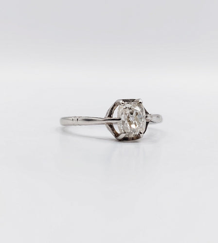 Bague 49 Bague solitaire art deco Platine diamant taille ancienne coussin 0.60 carat (circa 1920) 58 Facettes A06196