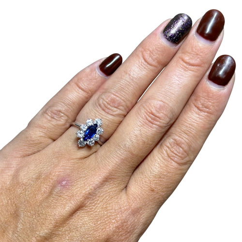 Bague 53 Bague marquise or blanc saphir diamants 58 Facettes 88