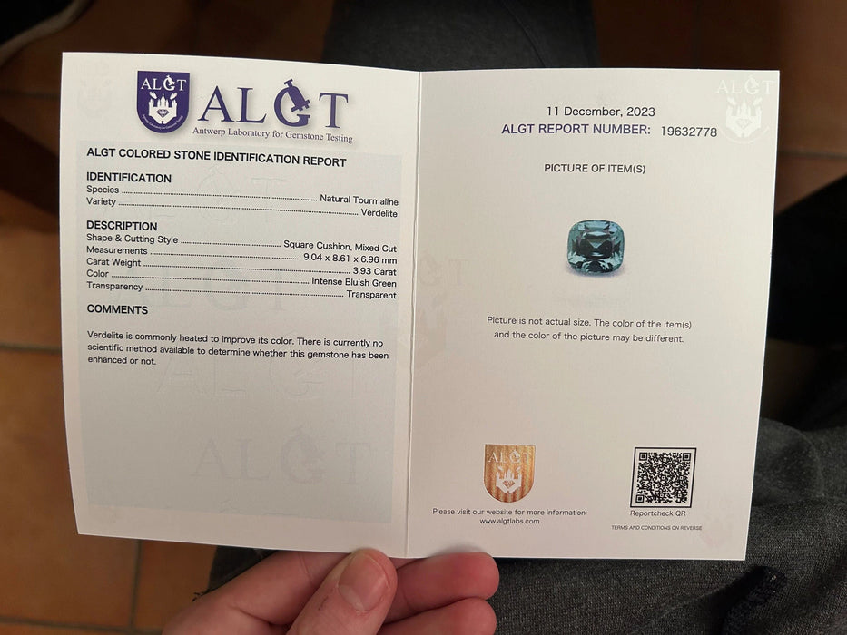 Gemstone Tourmaline bleu lagon 3.93cts certificat ALGT 58 Facettes 434