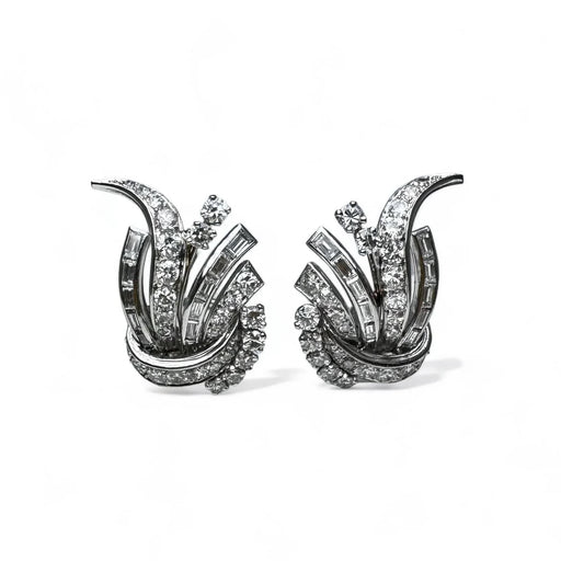 Ring Earrings in gold and platinum set with diamonds. 58 Facettes