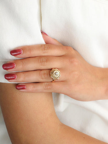 Bague 56 Bague ancienne fleur or jaune pierre blanche 58 Facettes 1CA0000012/1