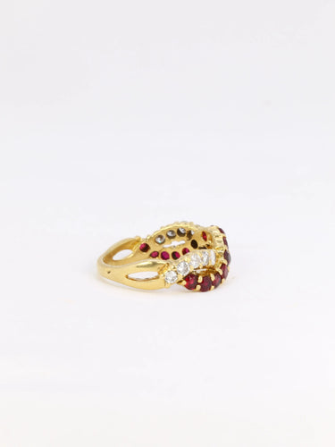 Bague 52 Bague vintage torsadée en or, diamants et rubis 58 Facettes 825