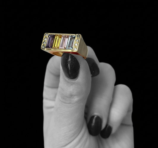 Bague Premier avec pierres multicolores