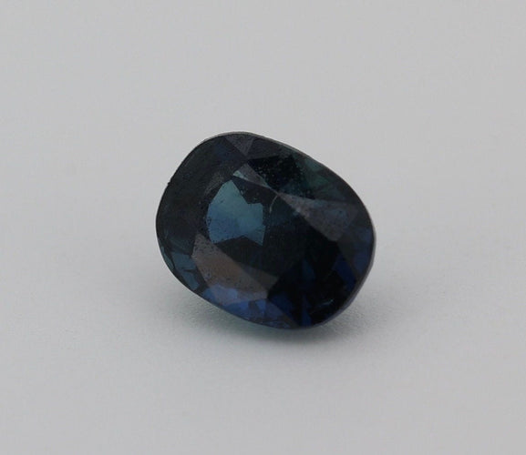 Gemstone Saphir bleu 1.04cts non chauffé certificat 58 Facettes 450