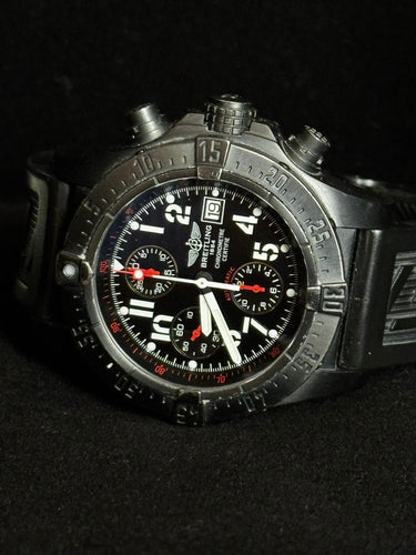 Montre BREITLING - Montre chronographe Avenger Skyland – Automatique – Réf. M13380 58 Facettes