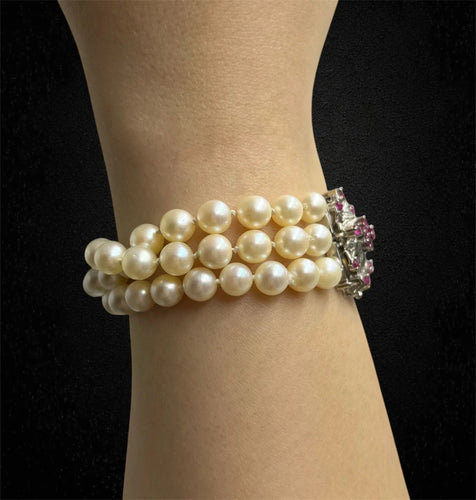 Bracelet de perles à trois rangs du XXe siècle