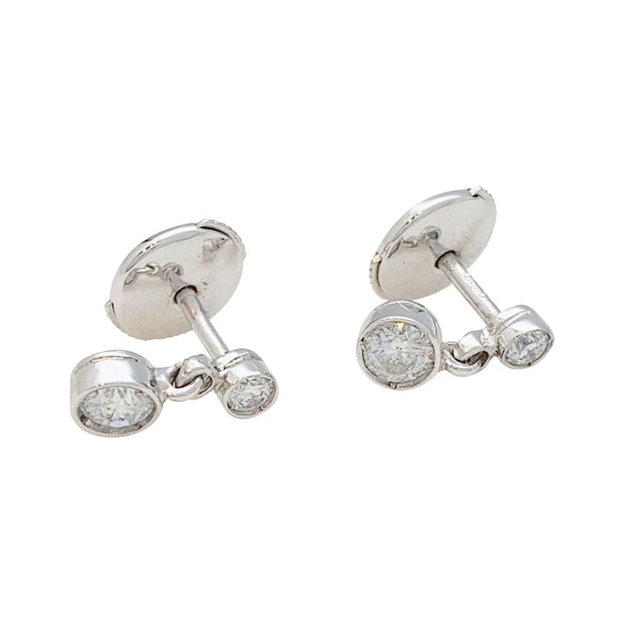 Boucles d'oreilles Boucles d'oreilles pendantes en or blanc et diamants. 58 Facettes 30146