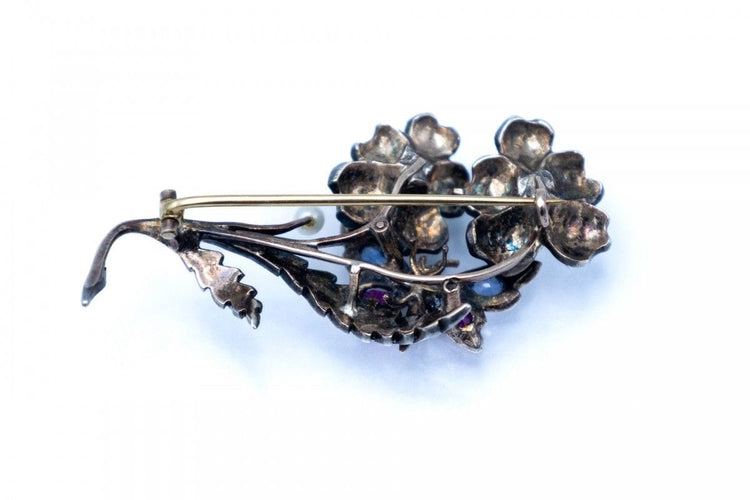 Broche Broche en or jaune et argent avec perles, Scandinavie, seconde moitié du XIXe siècle 58 Facettes 11029