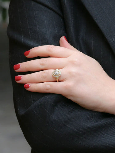 Bague 56 Bague vintage ovale en or pavée de diamants 58 Facettes J123