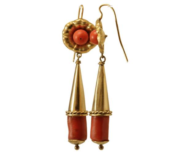 Boucles d'oreilles Boucles d'oreilles antiques en or jaune corail 58 Facettes 7652