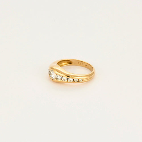 Bague 50 Bague or jaune, diamants en chute 58 Facettes